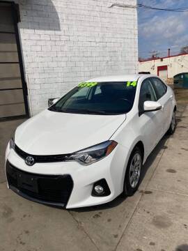 2014 Toyota Corolla for sale at Square Business Automotive in Milwaukee WI