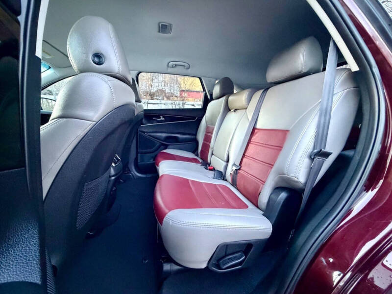 2019 Kia Sorento LX