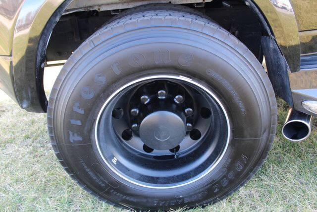 2006 Freightliner M2 106