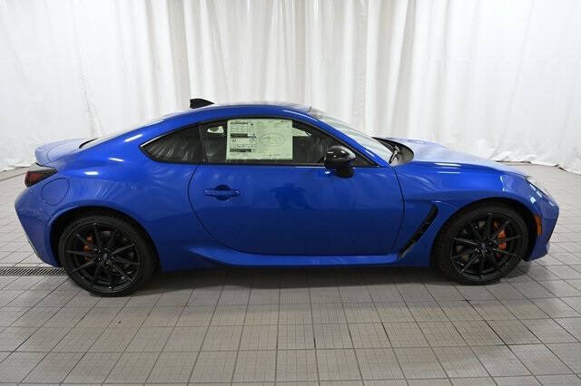 2025 Subaru BRZ tS