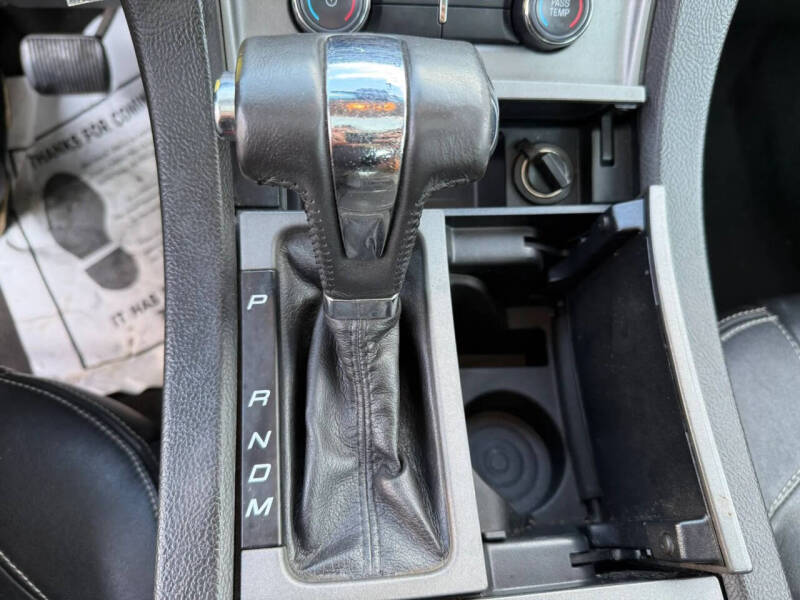 2011 Ford Taurus SEL