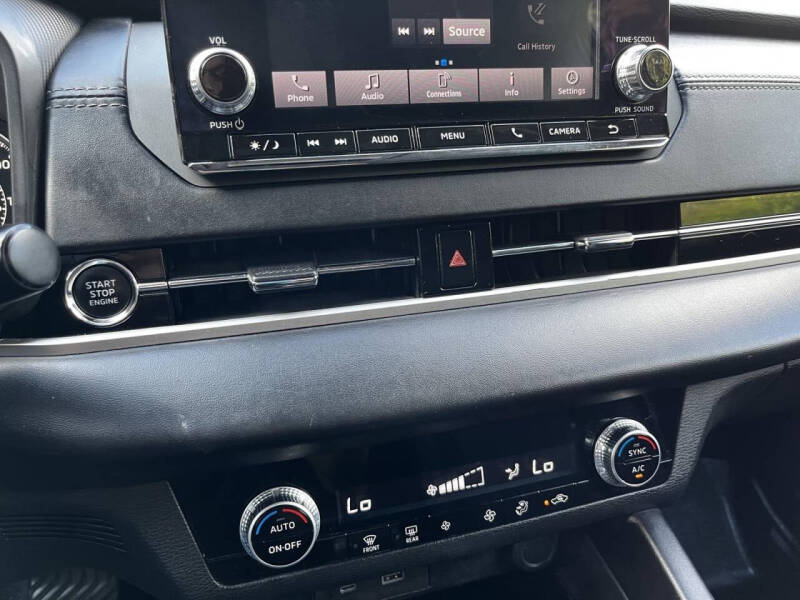 2022 Mitsubishi Outlander ES