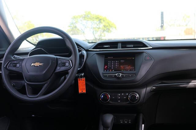 2023 Chevrolet TrailBlazer LS