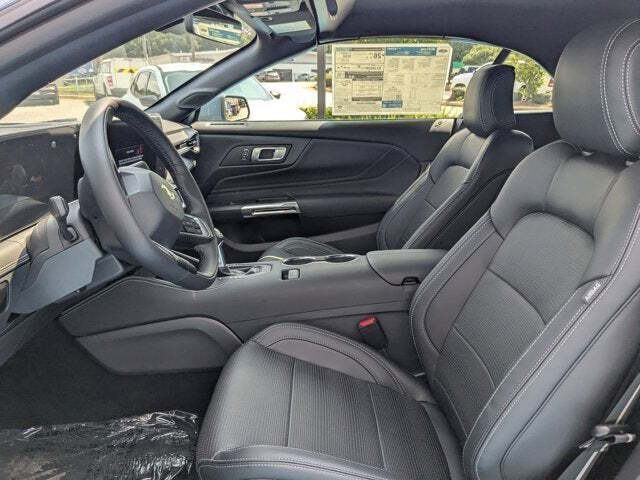 2025 Ford Mustang EcoBoost