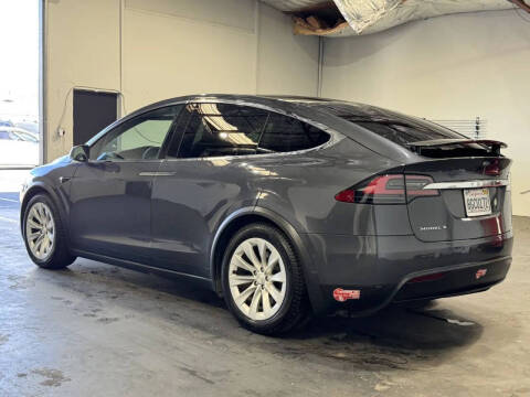 2018 Tesla Model X 75D
