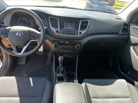 2018 Hyundai Tucson SE