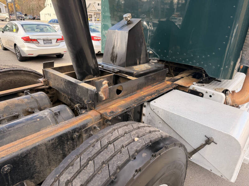 2013 Peterbilt Tri/A 367 8x4