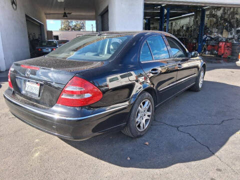2005 Mercedes-Benz E-Class E 320