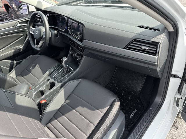 2024 Volkswagen Jetta SE