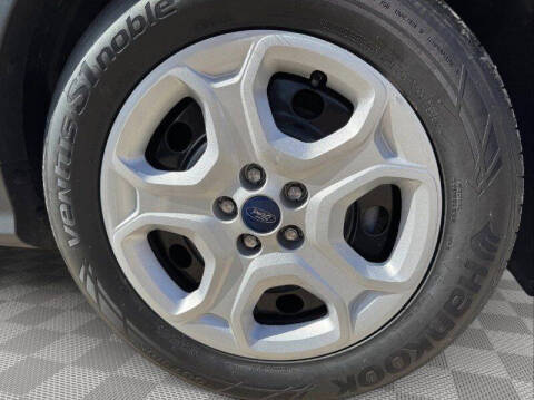 2019 Ford Escape S