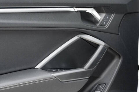 2022 Audi Q3 quattro S line Prem Plus 45 TFSI