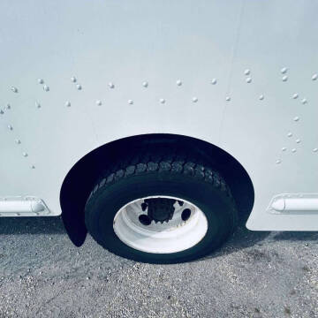 2016 Freightliner MT55 Chassis