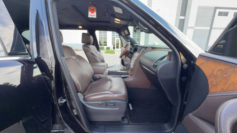 2017 Infiniti QX80 Limited