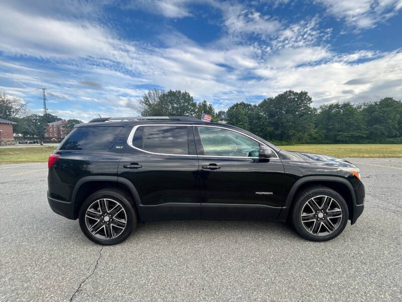 2017 GMC Acadia SLT-1
