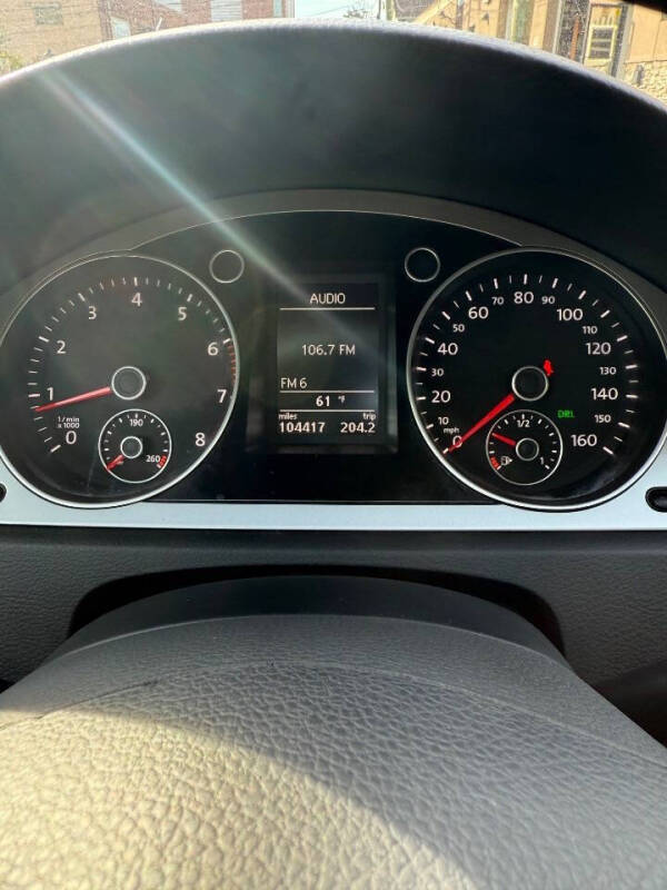 2010 Volkswagen Passat Komfort PZEV