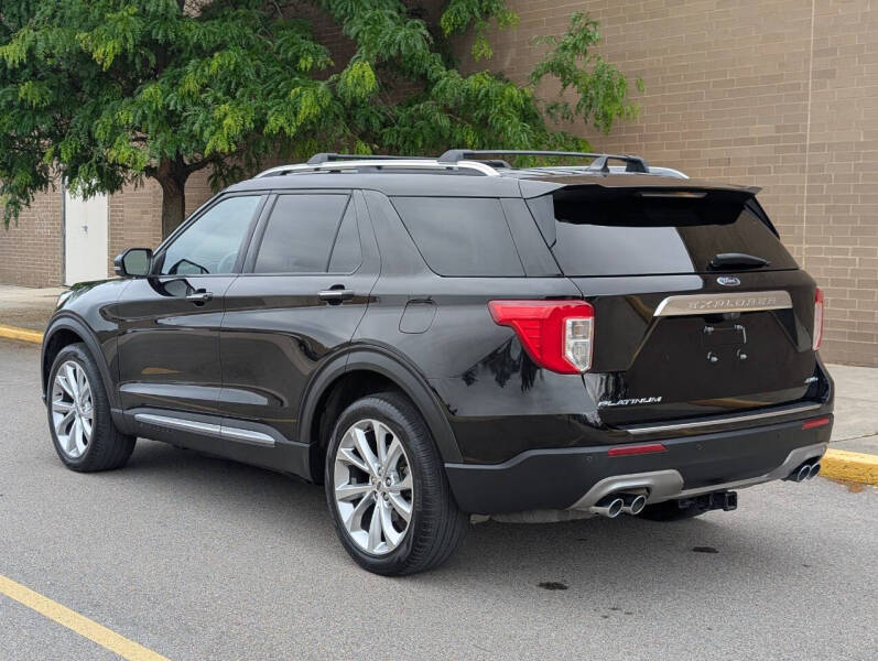 2023 Ford Explorer Platinum