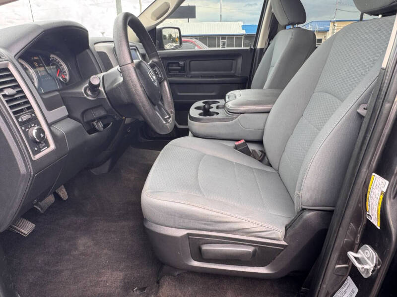 2017 RAM 1500 Express