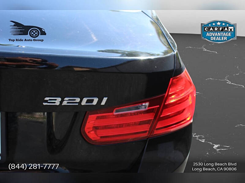 2015 BMW 3 Series 320i