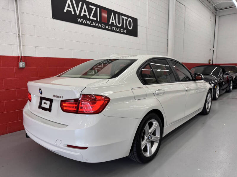 2015 BMW 3 Series 320i
