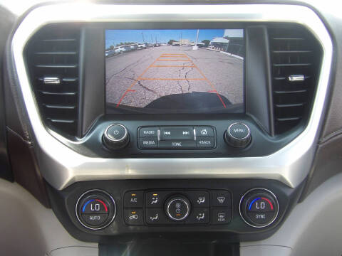 2017 GMC Acadia SLT-1