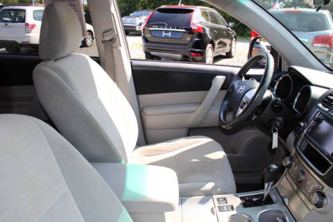 2013 Toyota Highlander Plus