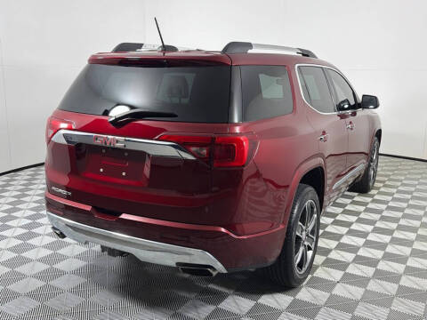2017 GMC Acadia Denali