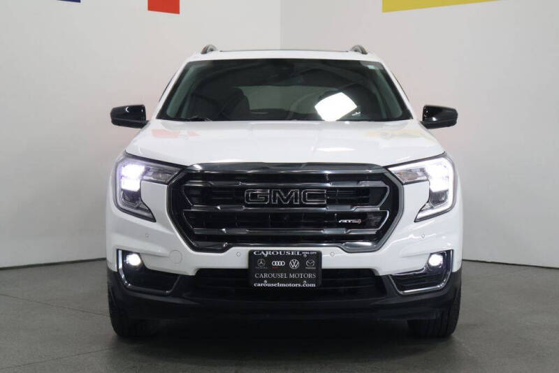 2024 GMC Terrain AT4