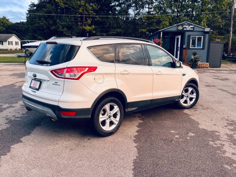 2016 Ford Escape SE