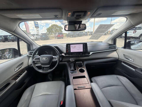 2023 Toyota Sienna