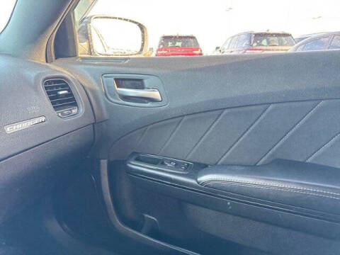 2020 Dodge Charger SXT