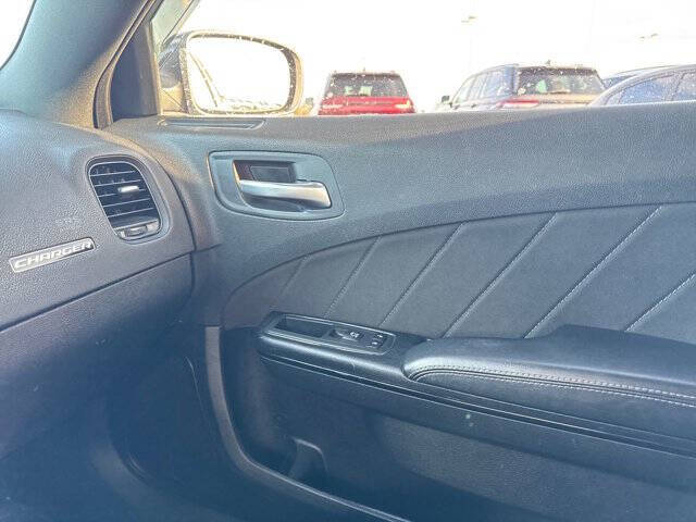 2020 Dodge Charger SXT