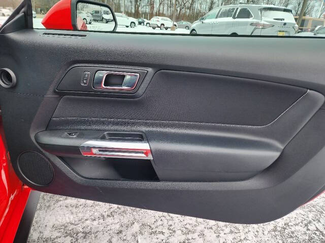 2019 Ford Mustang EcoBoost