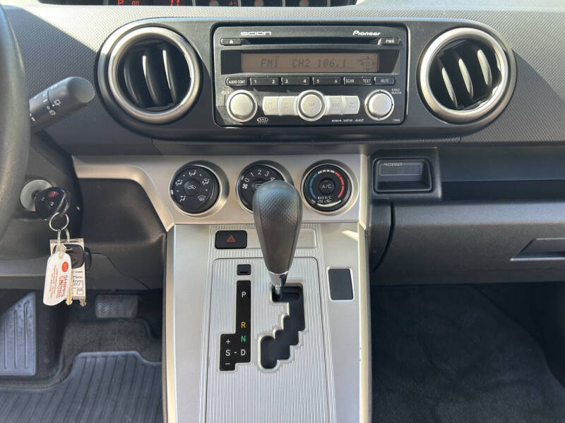 2009 Scion xB