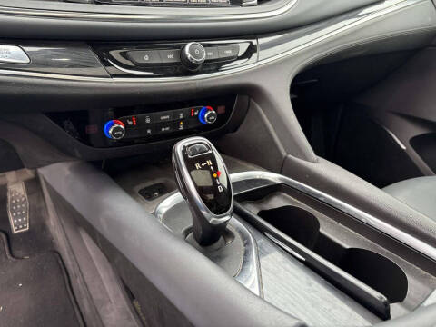 2018 Buick Enclave Essence