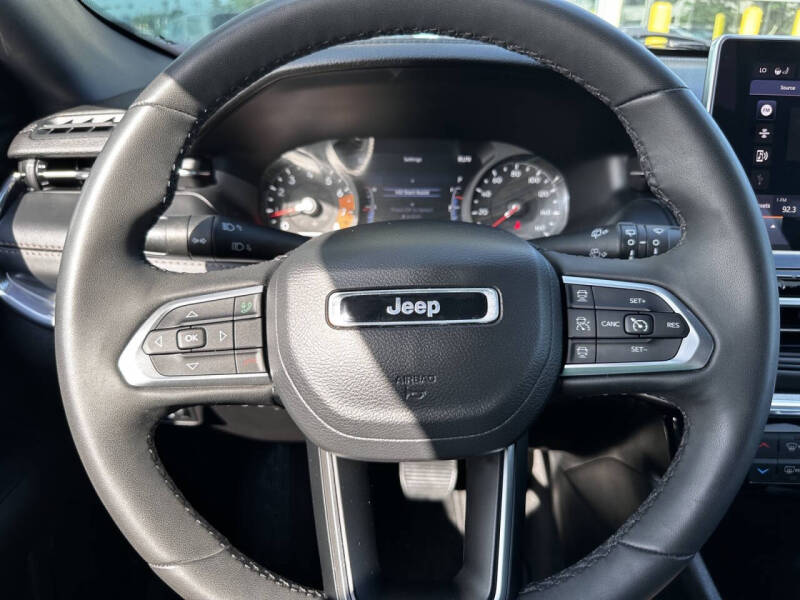 2023 Jeep Compass (Red) Edition