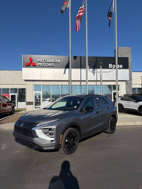 2025 Mitsubishi Eclipse Cross Black Edition's photo