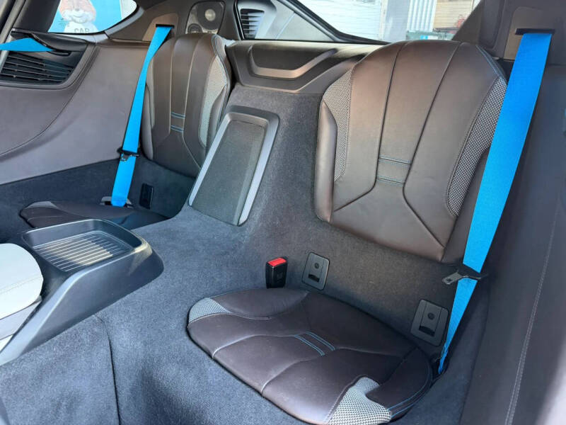 2014 BMW i8