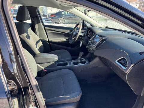 2019 Chevrolet Cruze LS