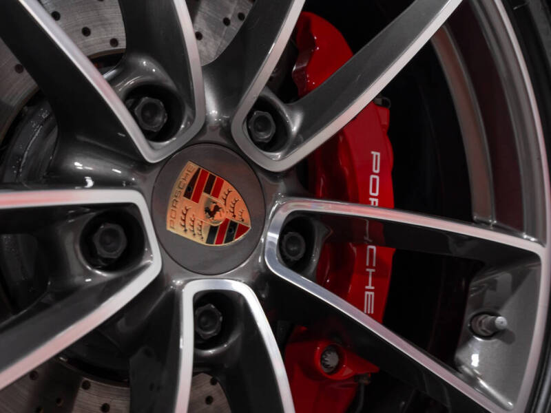2020 Porsche 911 Carrera 4S