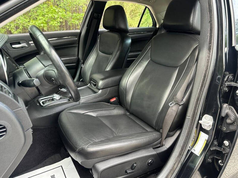2018 Chrysler 300