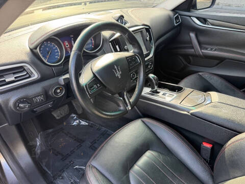 2015 Maserati Ghibli