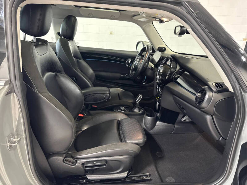 2023 MINI Hardtop 2 Door Cooper SE