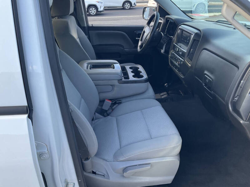 2019 Chevrolet Silverado 1500 LD Custom