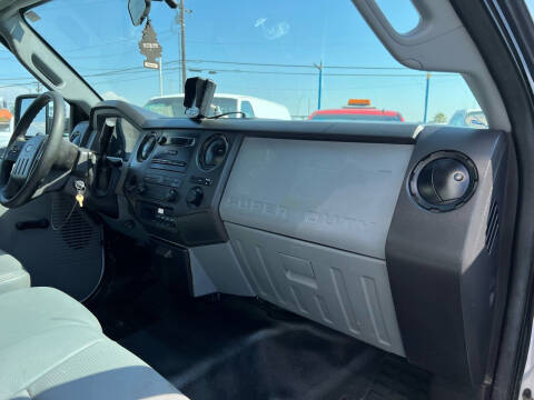 2015 Ford F-350 Super Duty XL