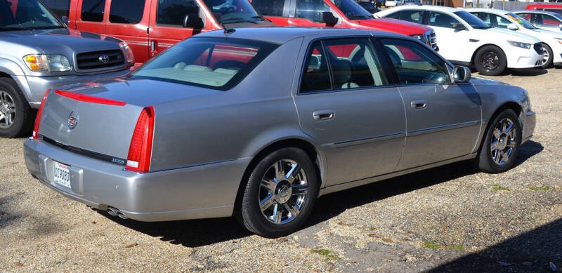 2007 Cadillac DTS Luxury I