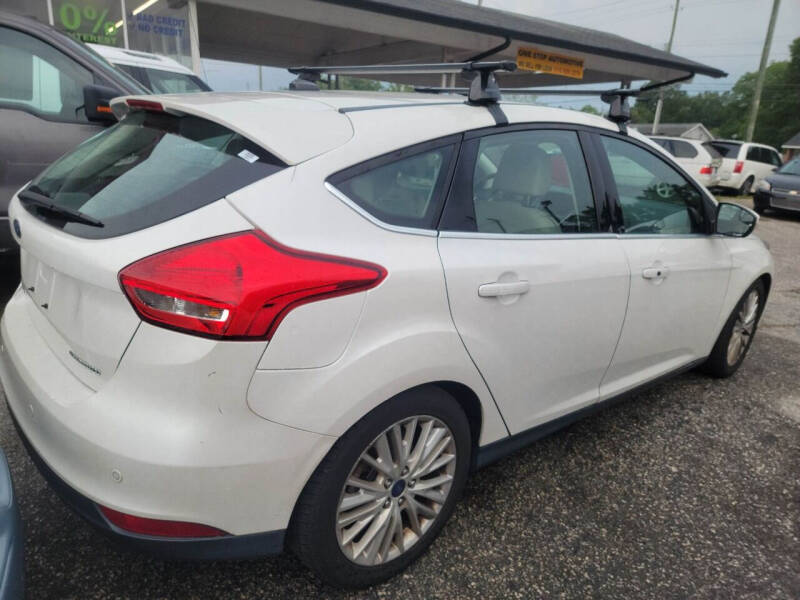 2016 Ford Focus Titanium