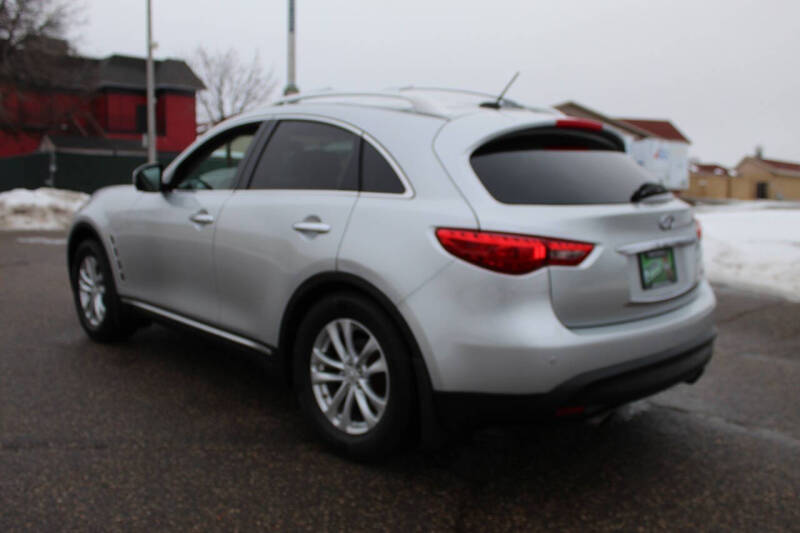 2010 Infiniti FX35