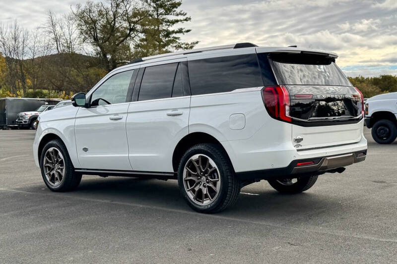 2025 Ford Expedition King Ranch