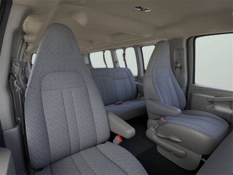 2025 Chevrolet Express LS 3500