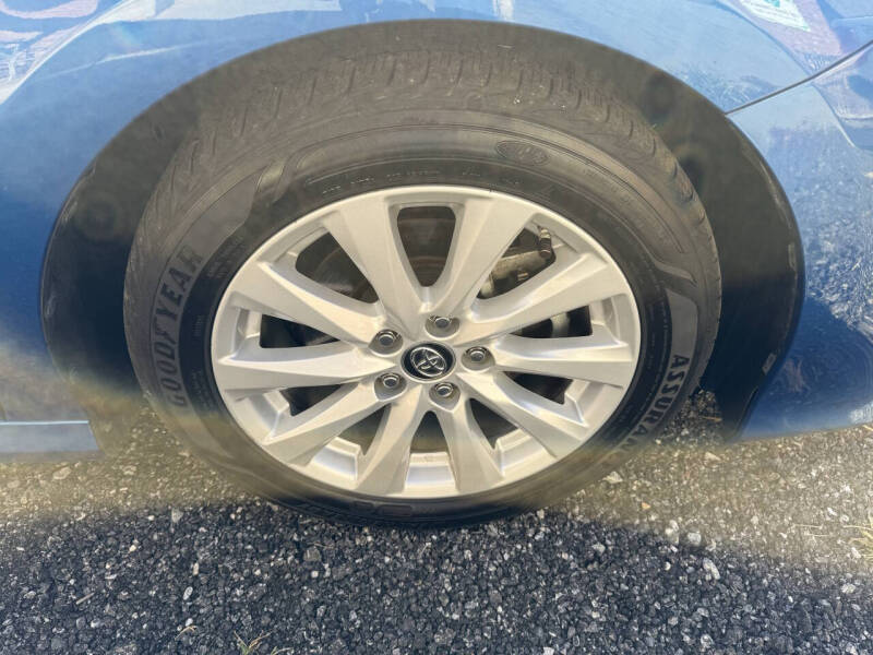 2019 Toyota Camry LE